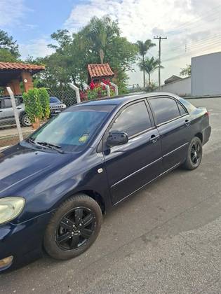 TOYOTA COROLLA 1.6 XLI 16V GASOLINA 4P AUTOMÁTICO TOYOTA COROLLA 1.6 XLI 16V GASOLINA 4P AUTOMÁTICO
